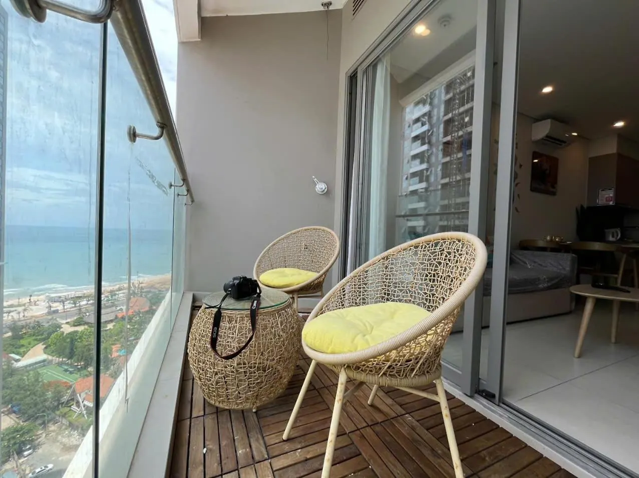 Song Lang Homestay - Noi Nghi Duong Dang Cap View Bien Tuyet Dep - Cach Bien 200M Vung Tau Apartment