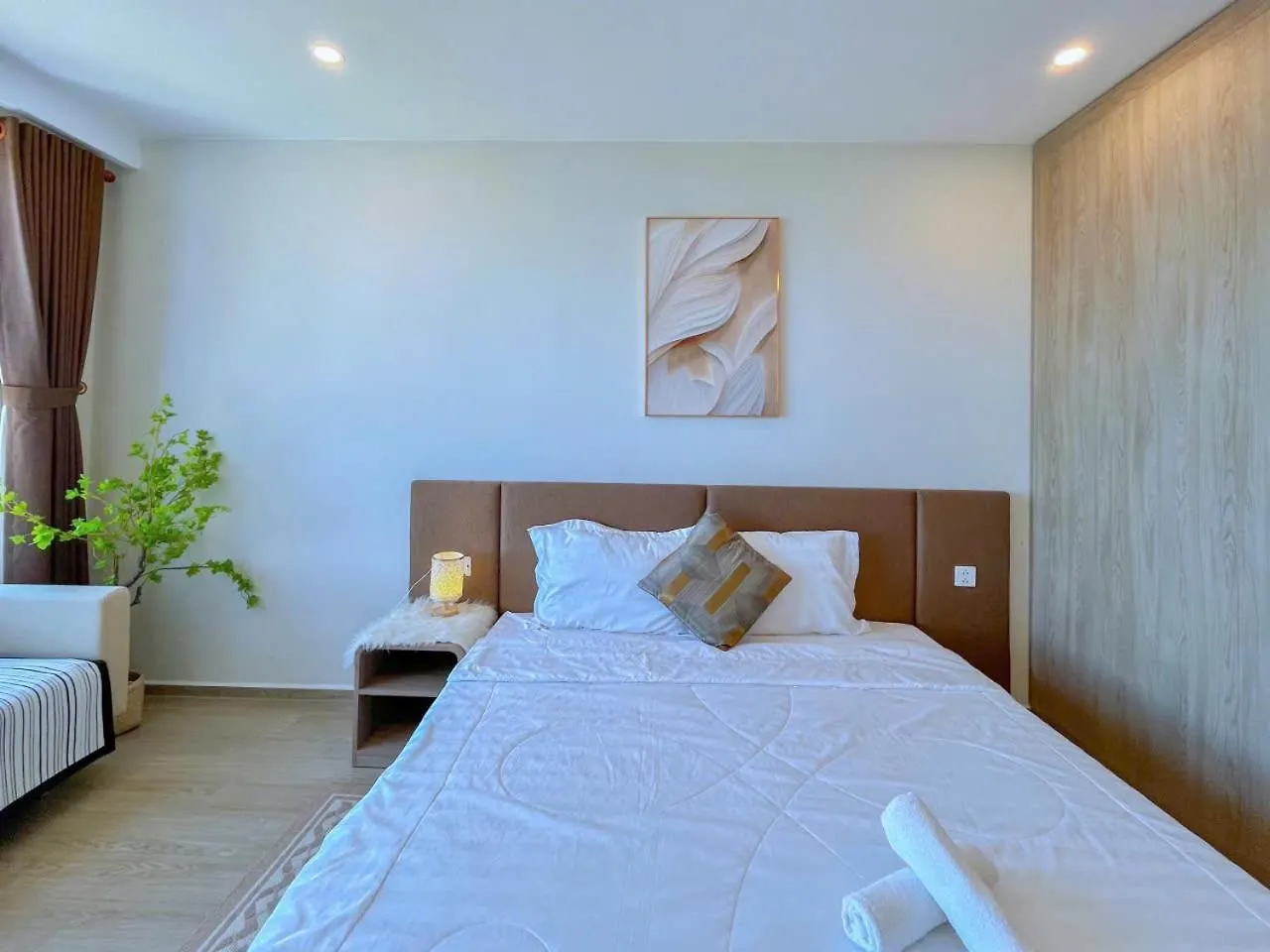 Apartment Song Lang Homestay - Noi Nghi Duong Dang Cap View Bien Tuyet Dep - Cach Bien 200M Vung Tau Vietnam