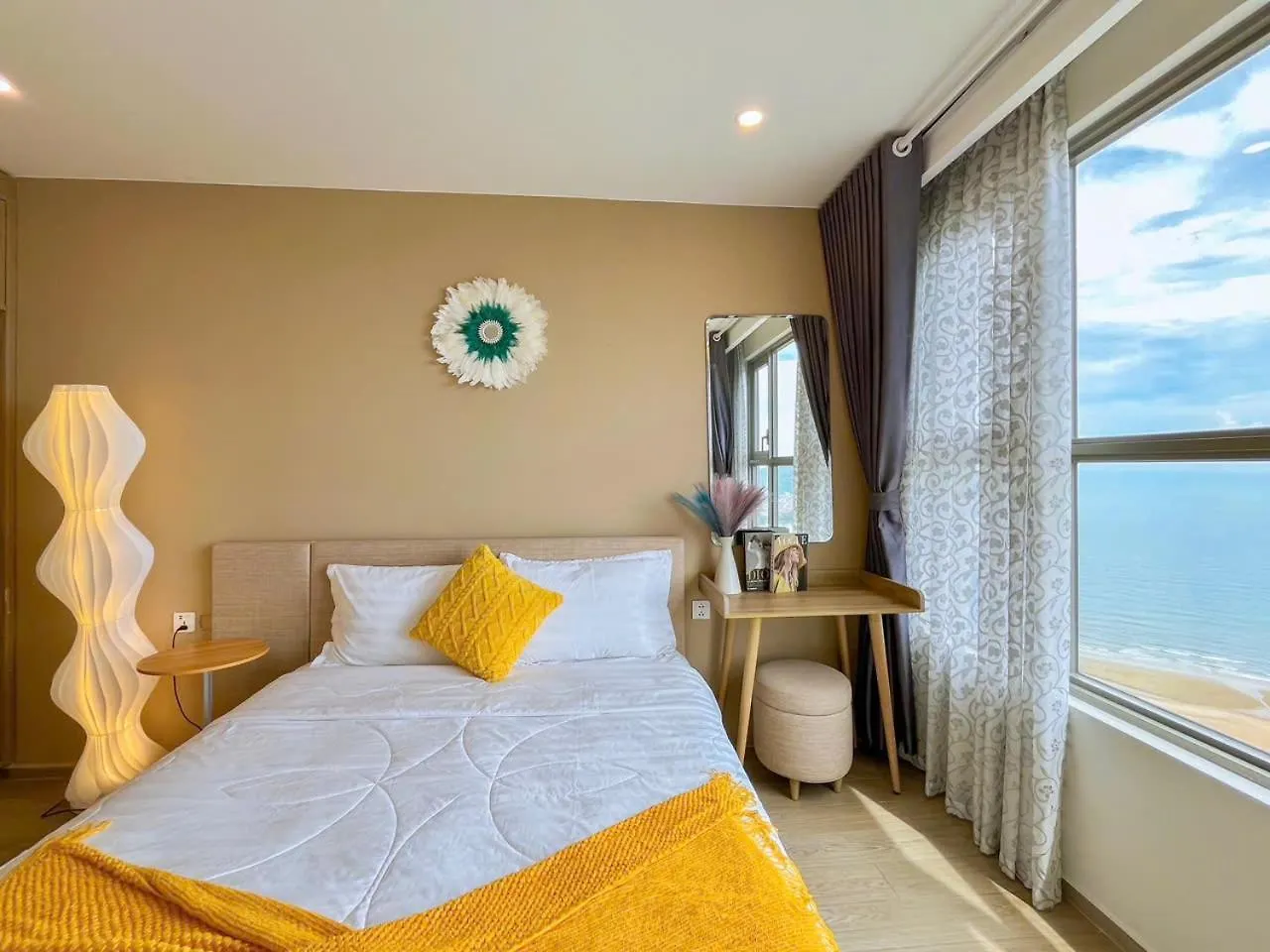 Song Lang Homestay - Noi Nghi Duong Dang Cap View Bien Tuyet Dep - Cach Bien 200M Vung Tau Apartment