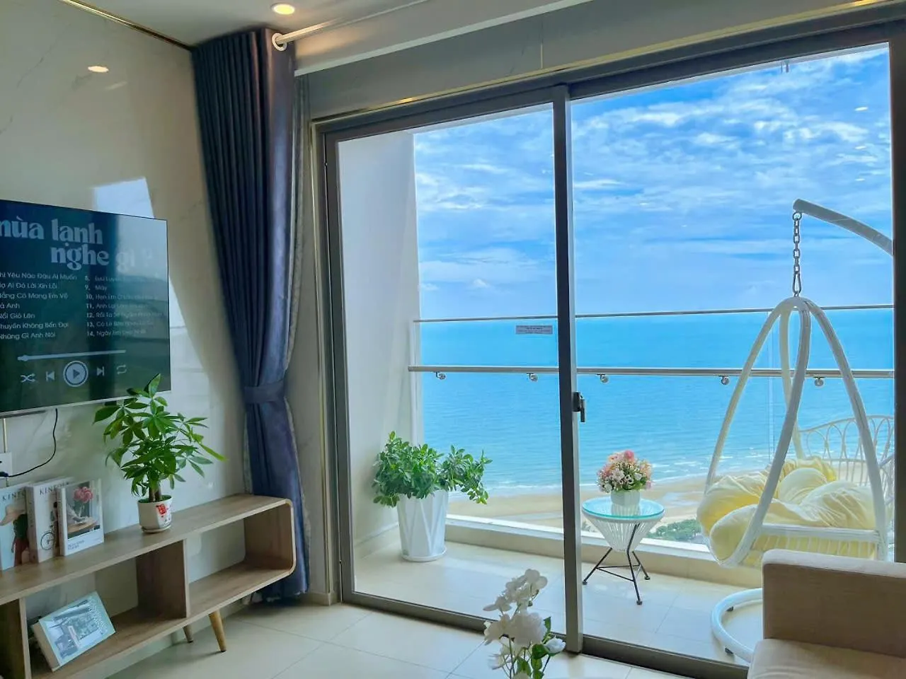 Song Lang Homestay - Noi Nghi Duong Dang Cap View Bien Tuyet Dep - Cach Bien 200M Vung Tau